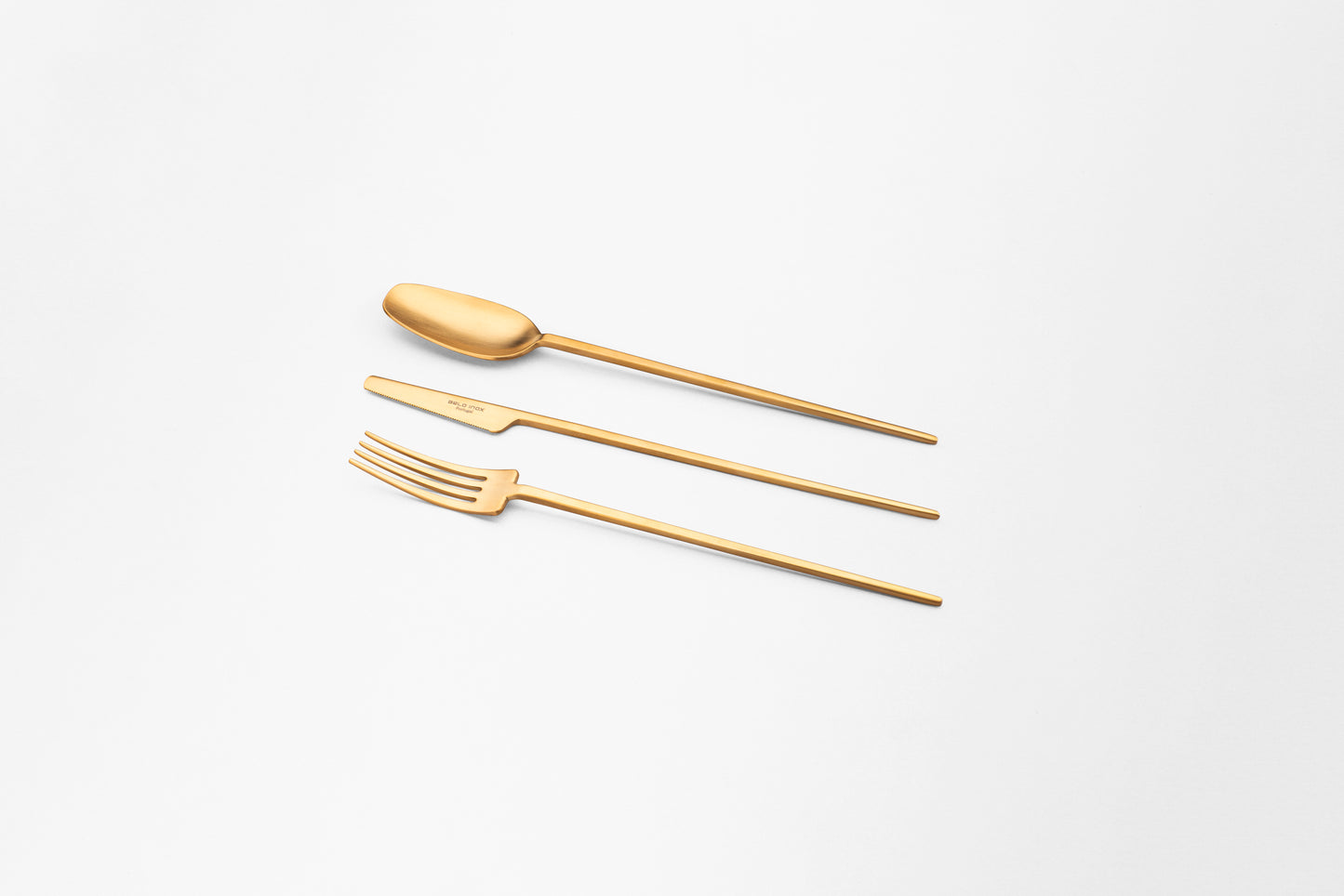 TWO Gold – A Fusion of Minimalism and Modern Elegance