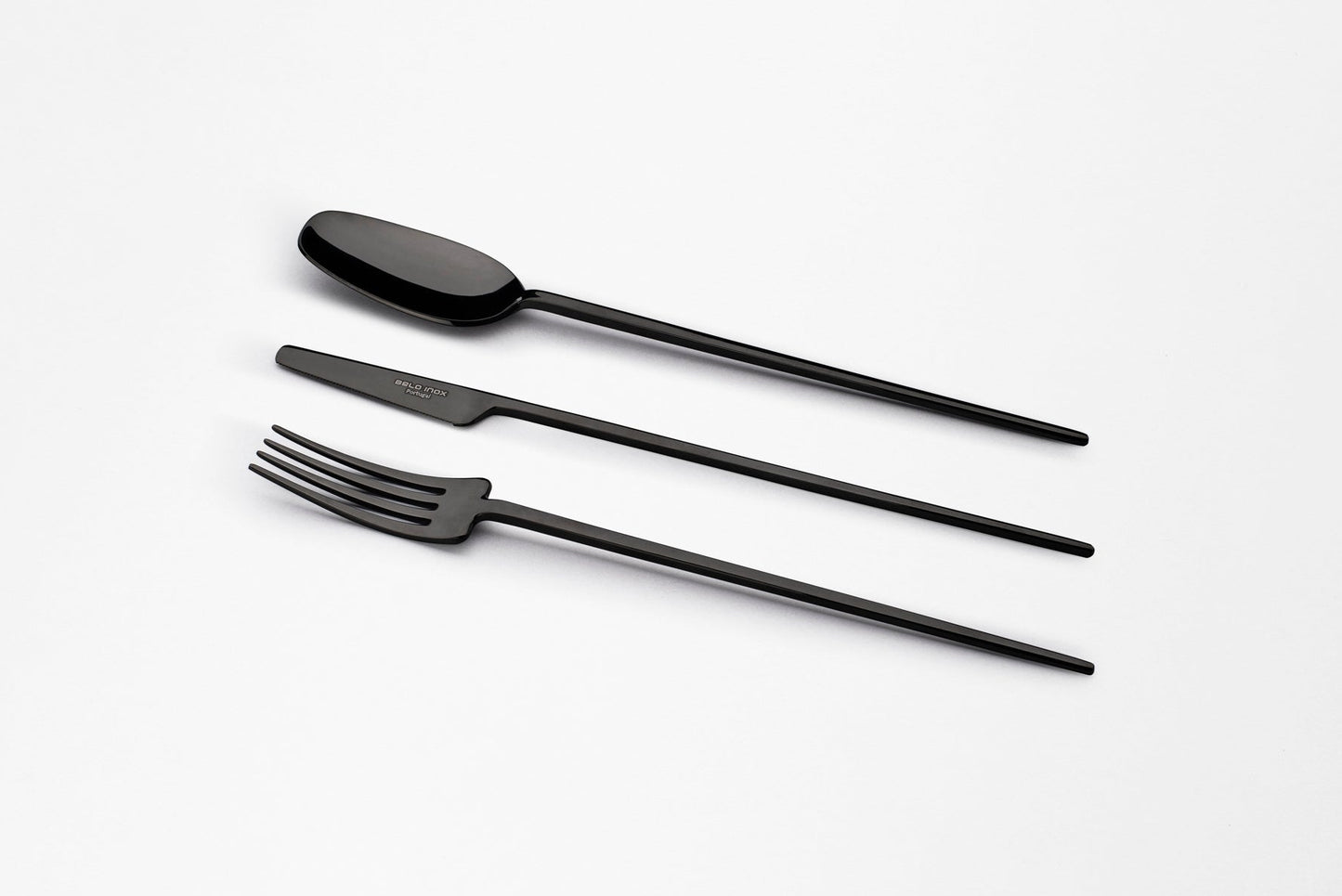 TWO Black PVD – A Fusion of Minimalism and Bold Sophistication