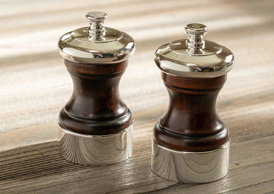 How to choose the best salt and pepper mills set