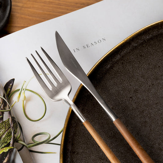 Belo Inox Neo cutlery set in stainless steel with brown resin handles, handmade in Portugal