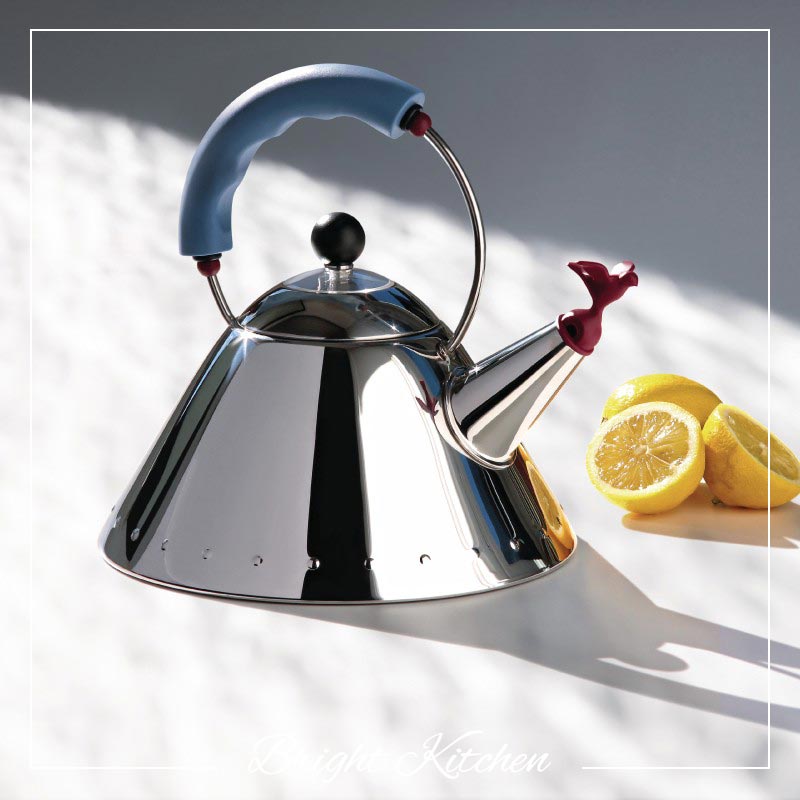 Induction Kettle Michael Graves – Bright Kitchen