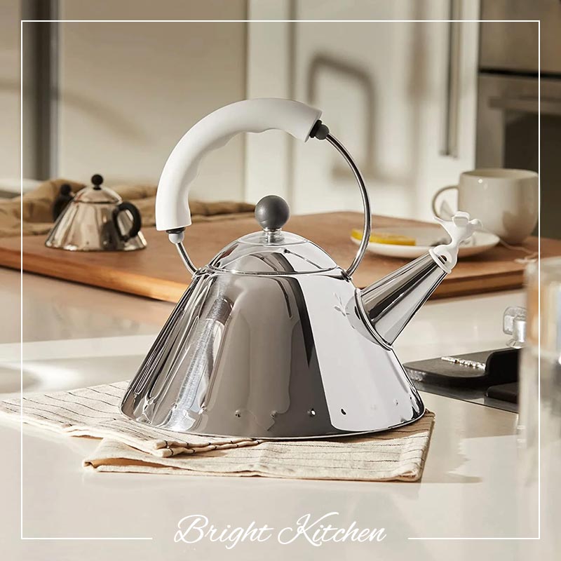 Induction Kettle White Michael Graves – Bright Kitchen
