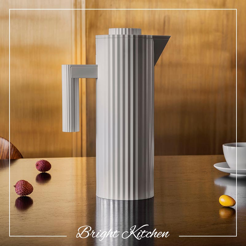 Thermo Insulated Jug Plissé White